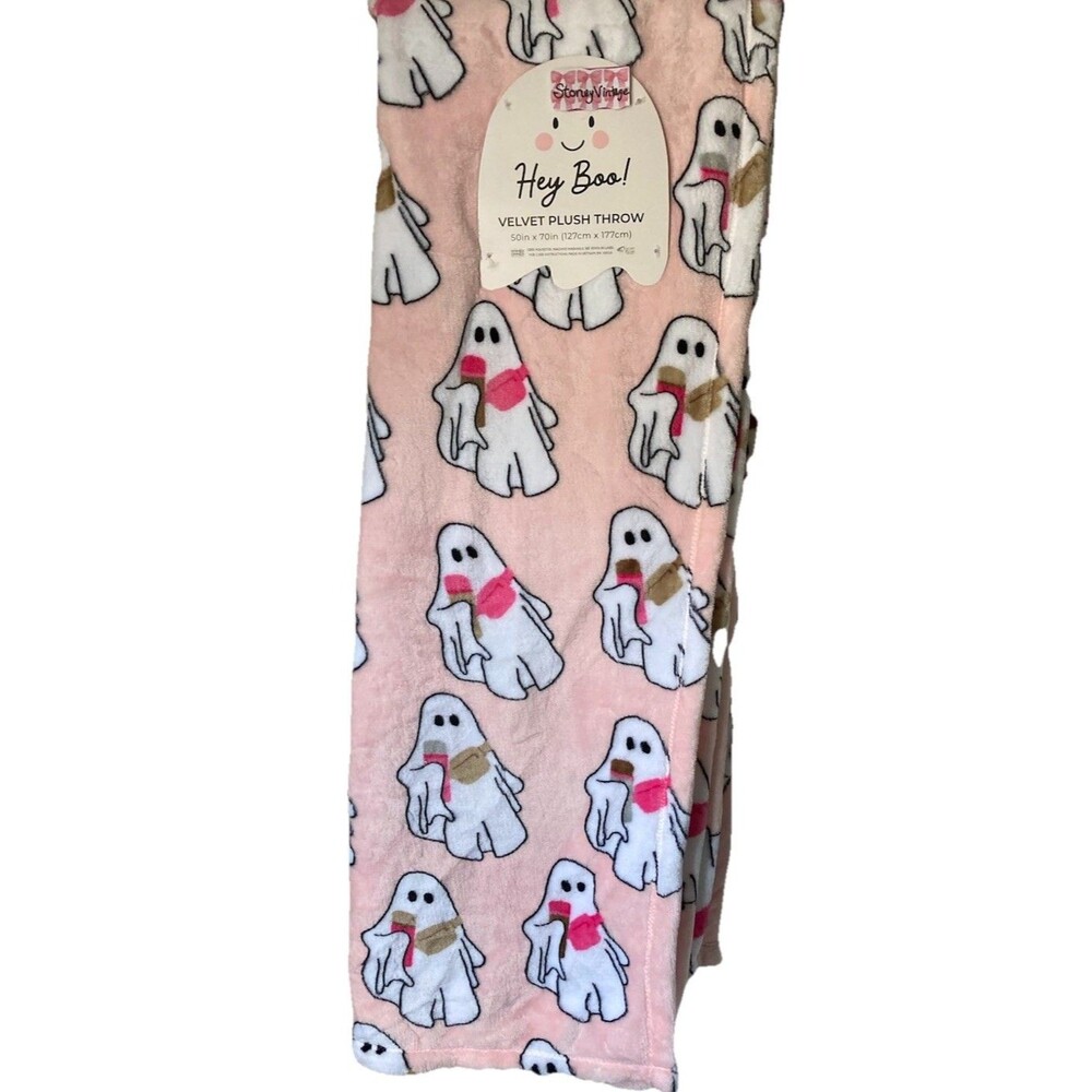 Pink Ghost Throw Blanket Holding Stanley Cup - Picture 5 of 7
